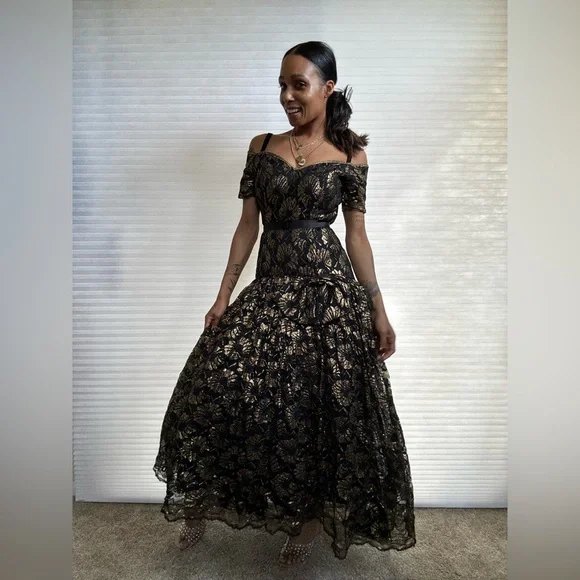 Vintage Saks Fifth Avenue “After Five” Gold & Black Lace Gown — Union Made - Picture 6 of 13